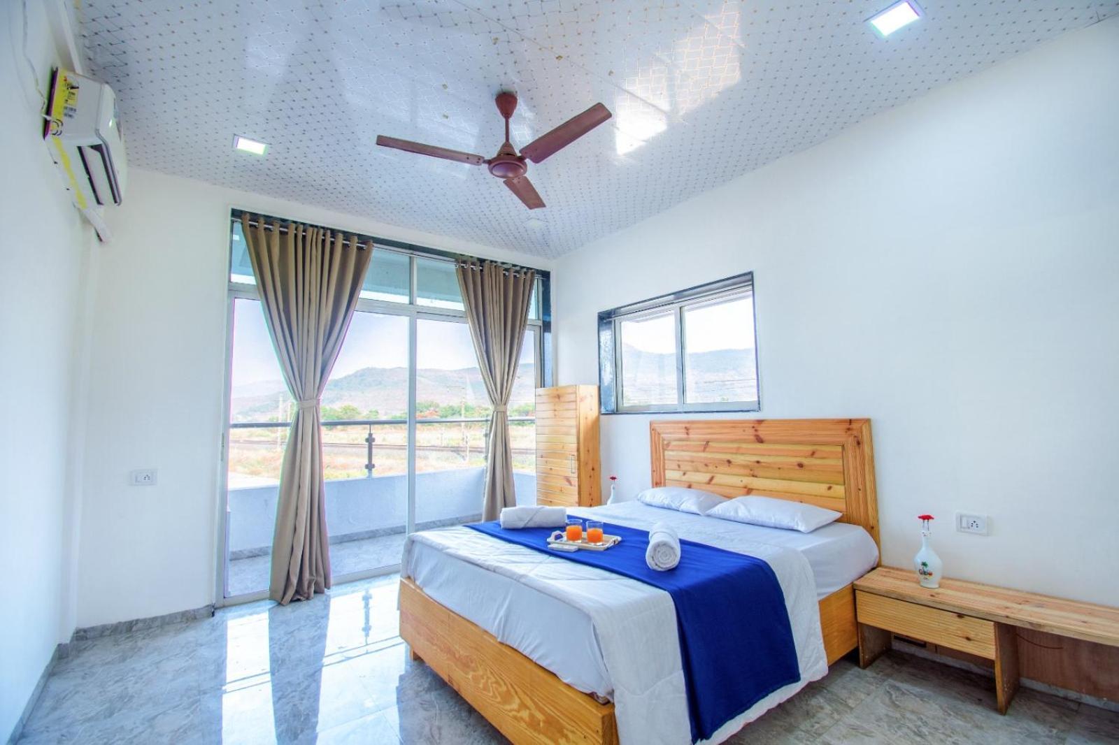 Empyrean Stay Ll 6Bhk Ll Royal Bramha Palace Ll Pvt Pool Ll Lonavla Zewnętrze zdjęcie