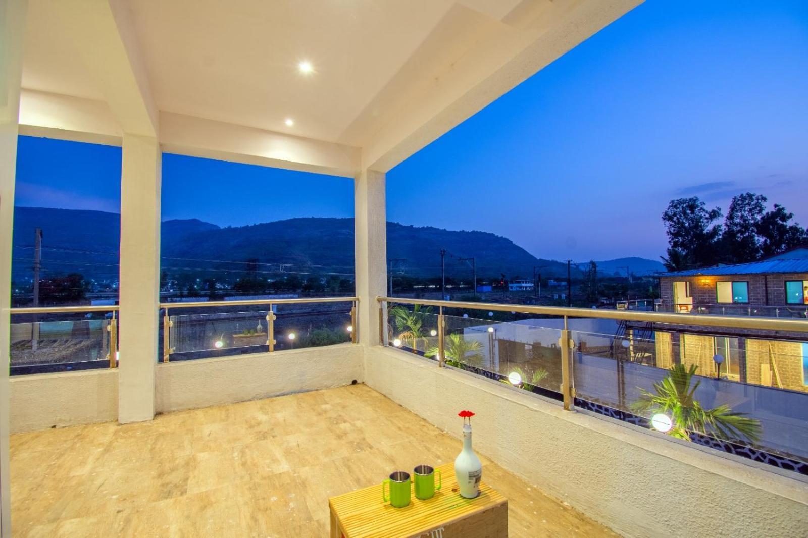 Empyrean Stay Ll 6Bhk Ll Royal Bramha Palace Ll Pvt Pool Ll Lonavla Zewnętrze zdjęcie