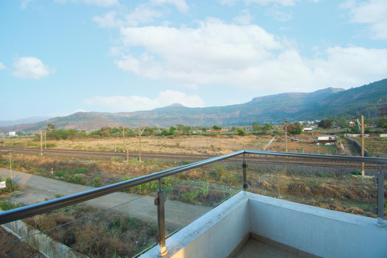 Empyrean Stay Ll 6Bhk Ll Royal Bramha Palace Ll Pvt Pool Ll Lonavla Zewnętrze zdjęcie